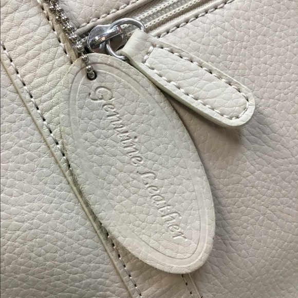 New Neutral Bag by Wilson’s Leather - Picture 2 of 6